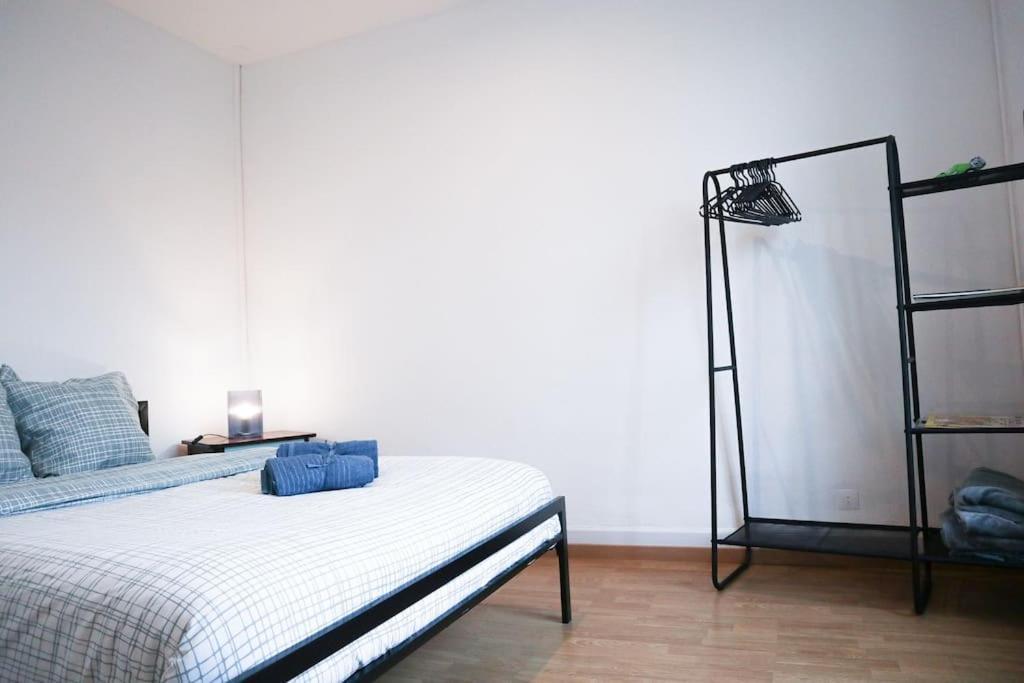 Appartement Entier, Proche Tram-Train Et Commodites, Parking Gratuit Mülhausen Exterior foto